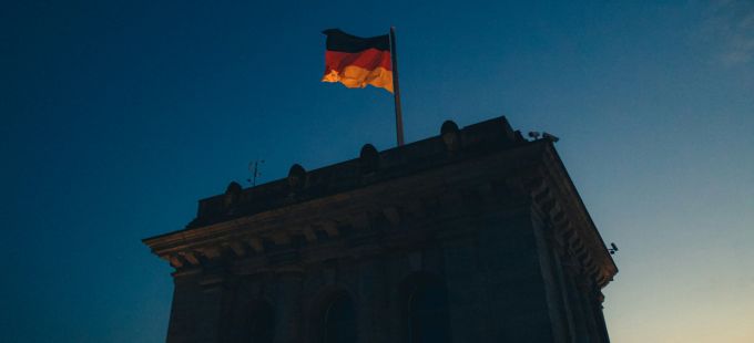 Titelbild: Jürgen Habermas: Die streitbare Vernunft