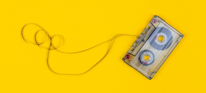 Titelbild: Fünf Hebel gegen die Desinformationskrise